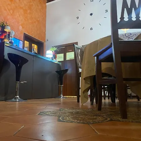 Bed and Breakfast L'infiorescenza New 3*