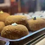 L'infiorescenza New Oda ve Kahvaltı