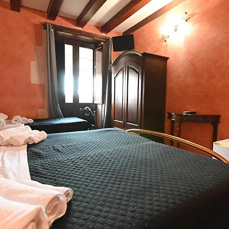 L'infiorescenza New Szirakúza