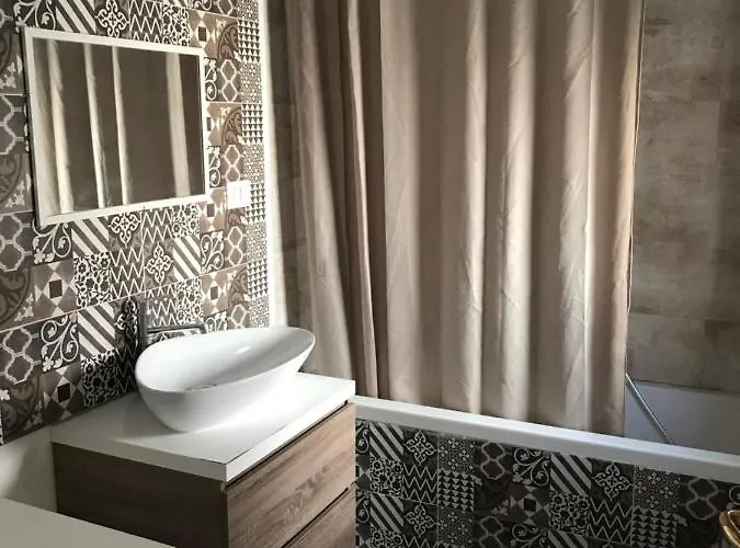 Panzió L'infiorescenza New